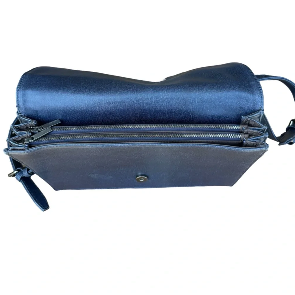 Matt and Nat Vegan Leather Navy Messenger Adjustable Stap Crossbody Purse